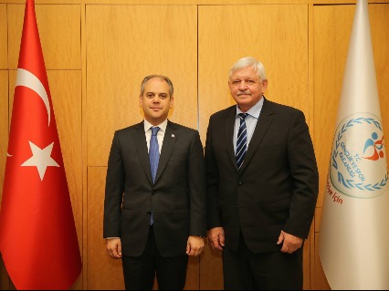 ICSD President Dr. Valery Rukhledev and Youth and Sports Minister Akif Cagatay Kilic met in Istanbul on the 7  October 2016.